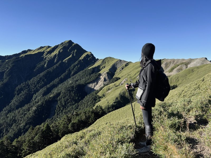 登山鞋又丑又老土？那一定是因为你没穿过salomon萨洛蒙登山鞋